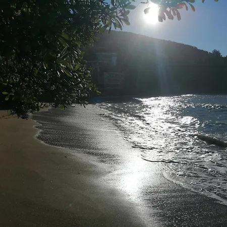 Le Rocce Wellness And Fitness, Only Adults * Lerici