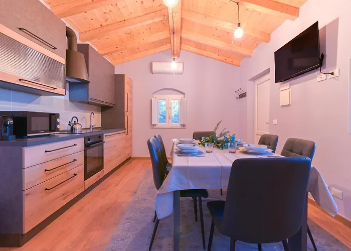 Le Rocce Wellness And Fitness, Only Adults * Lerici